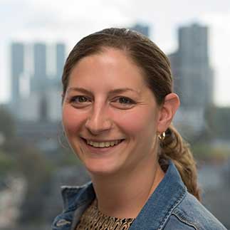 Gina van Bommel, Financial Accountant